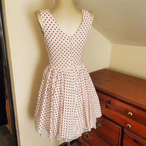 VINTAGE White And Red Polka Dot Dress A-line V-neck - Picture 2 of 7